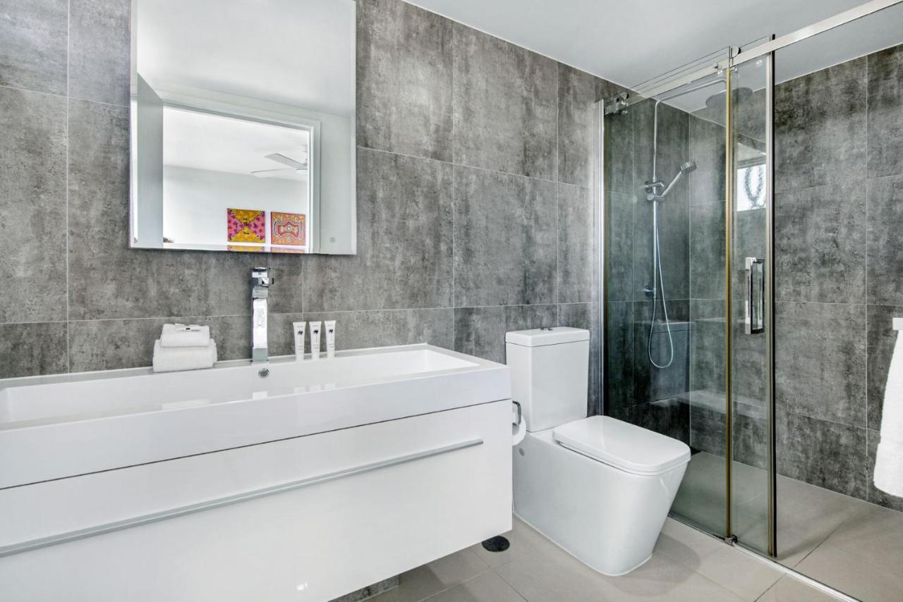Modern Contemporary Southport Apartment - Coasthm Gold Coast Luaran gambar